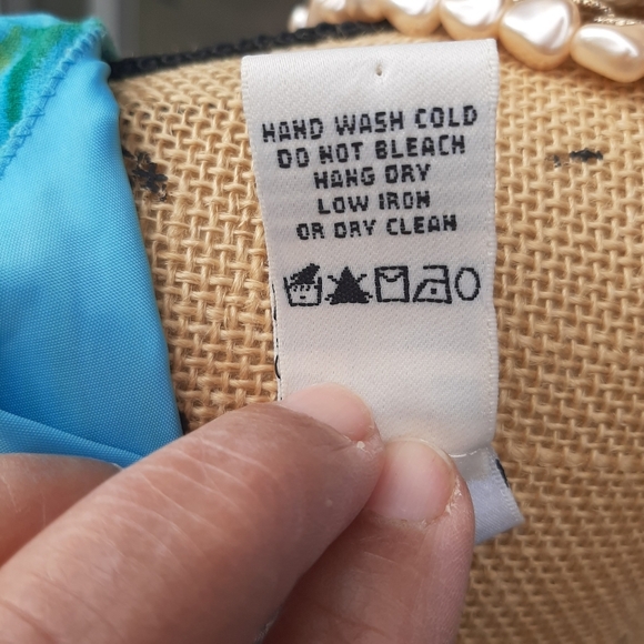 MAX STUDIO DRESS - Picture 16 of 16